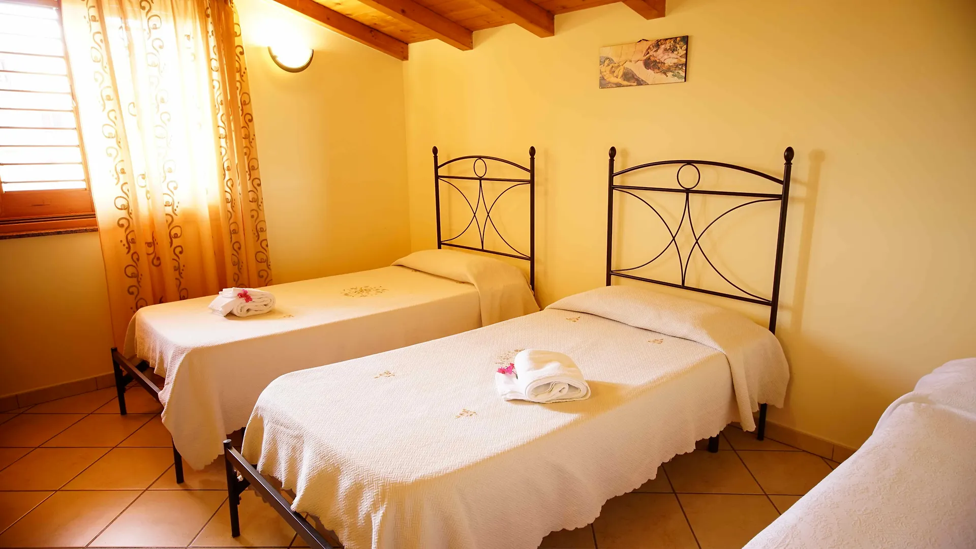 לינה וארוחת בוקר Aci SantʼAntonio B&B Casalotto Inn
