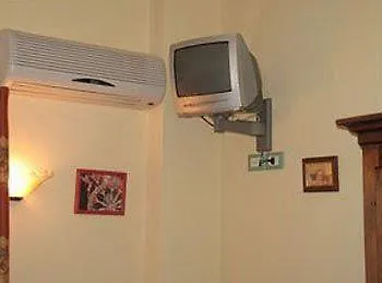 לינה וארוחת בוקר Aci SantʼAntonio B&B Casalotto Inn