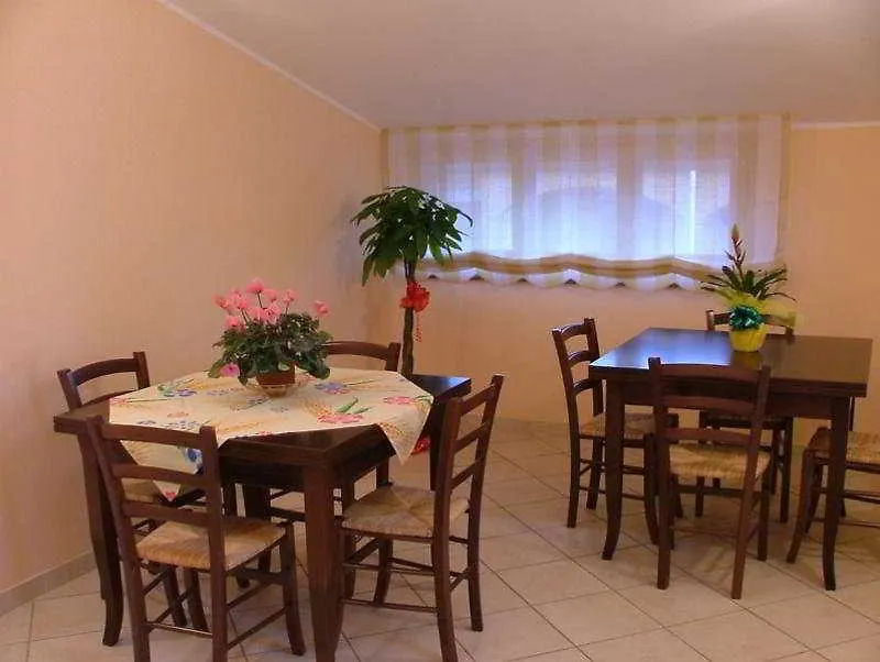 Aci SantʼAntonio B&B Casalotto Inn 3*, Aci SantʼAntonio איטליה